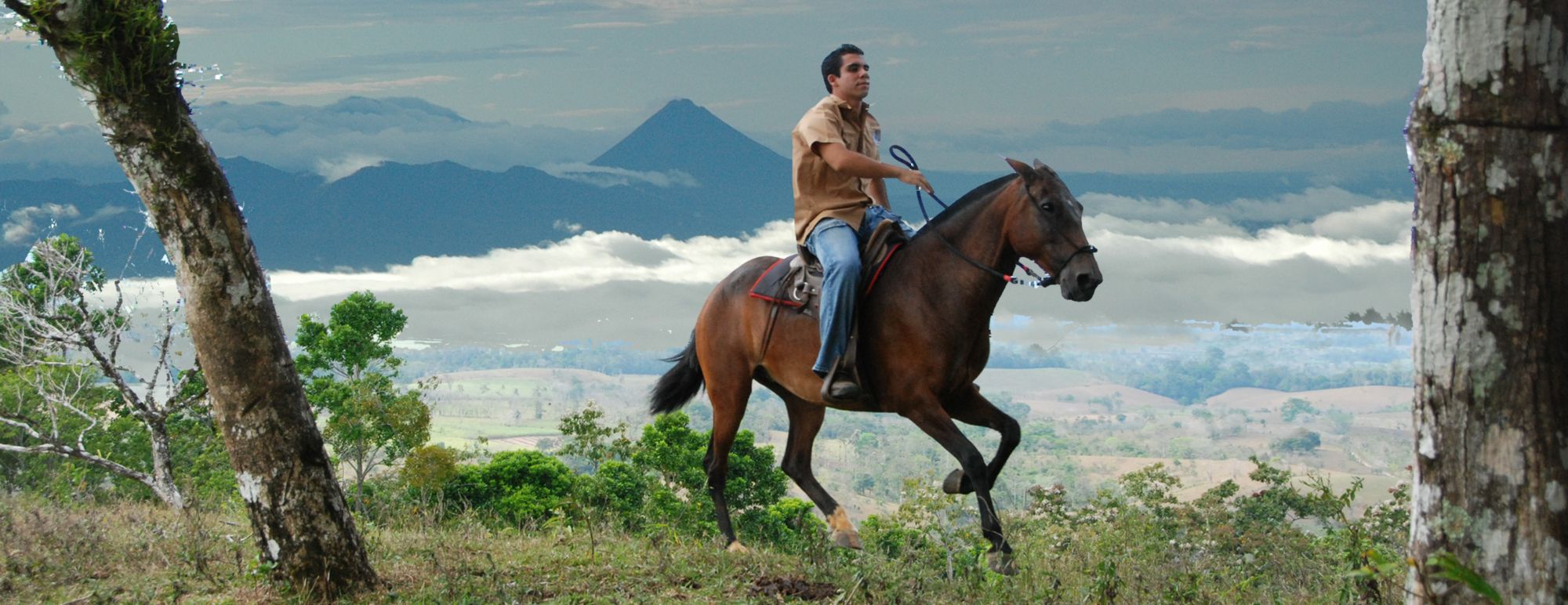climbing on horseback to the high farm, Serendipity Adventures Costa Rica
